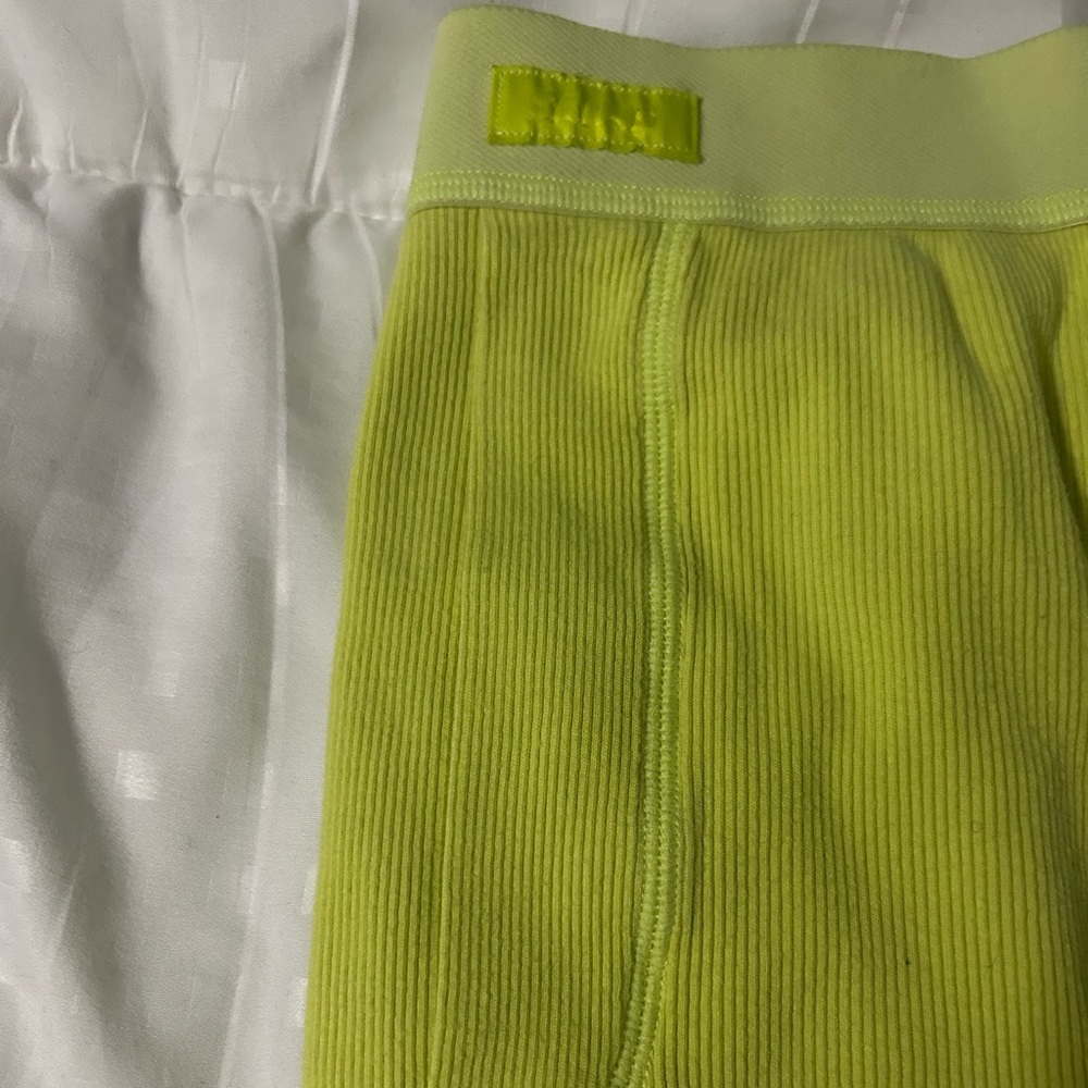 SKIMS Neon Loose Ribbed Boxers
